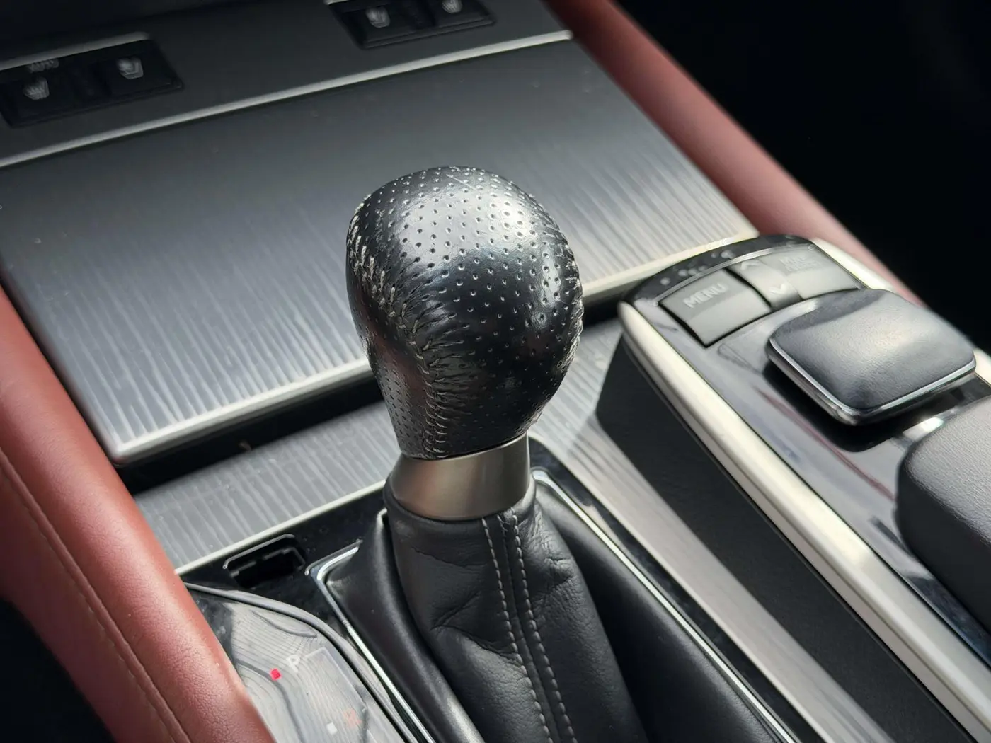 2014 Lexus GS - $18,348
