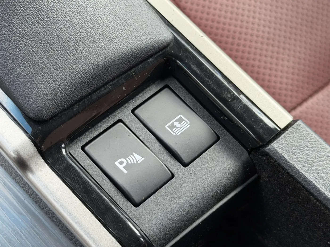 2014 Lexus GS - $18,348