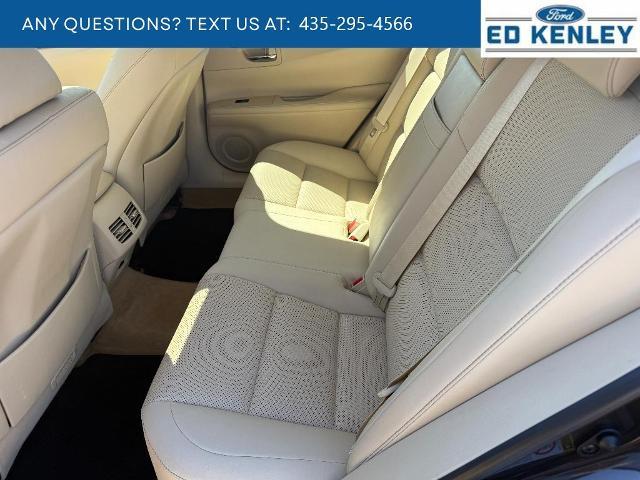 2014 Lexus ES - $21,972