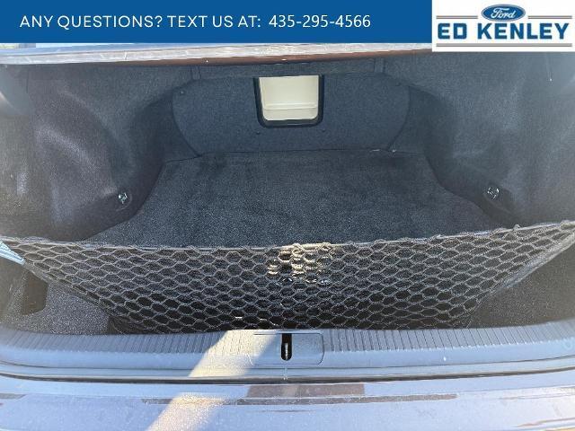 2014 Lexus ES - $21,972