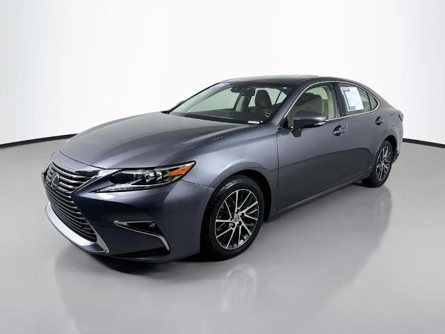2016 Lexus ES - $15,998