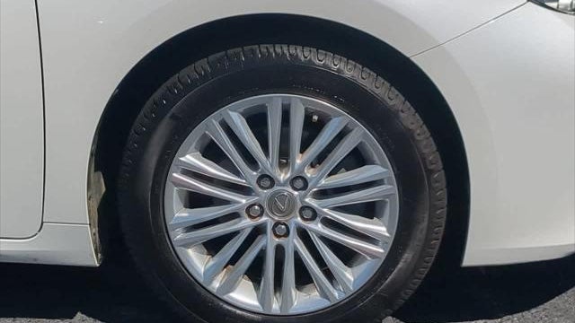 2015 Lexus ES 350 Base