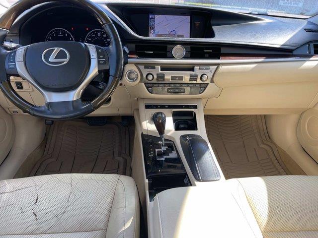 2013 Lexus ES