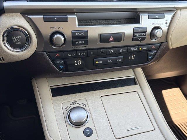 2016 Lexus ES - $23,997