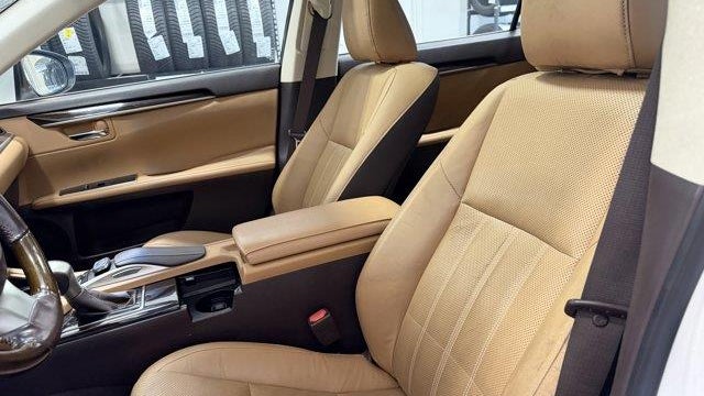 2016 Lexus ES 350 Base