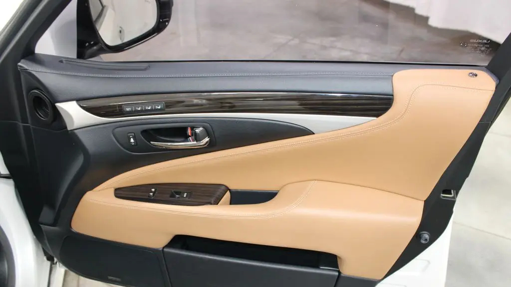 2016 Lexus LS 460 Base