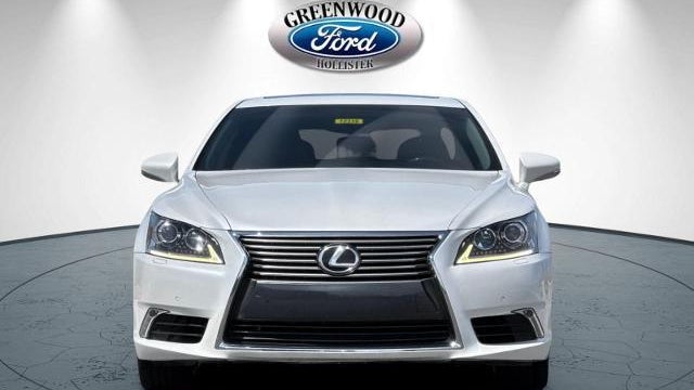 2017 Lexus LS 460 Base