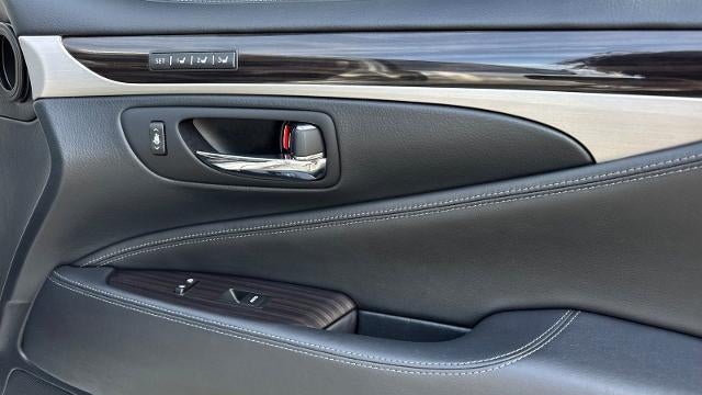 2017 Lexus LS 460 Base