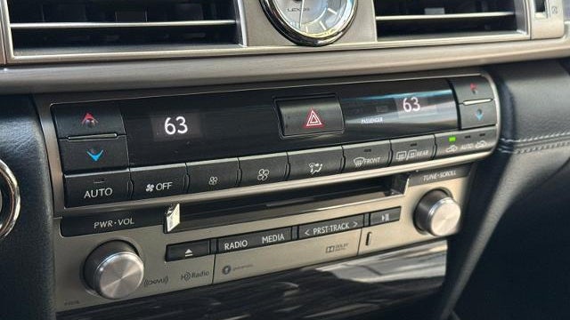 2017 Lexus LS 460 Base