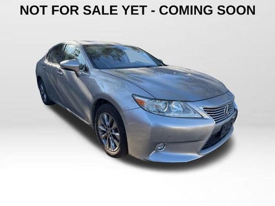 2015 Lexus ES 300H 4DR Sedan