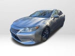 2015 ES 300h Thumbnail 12