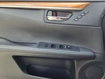 2014 ES 300h Thumbnail 20