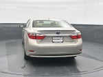 2014 ES 300h Thumbnail 17