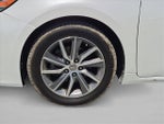 2016 ES 300h Thumbnail 23