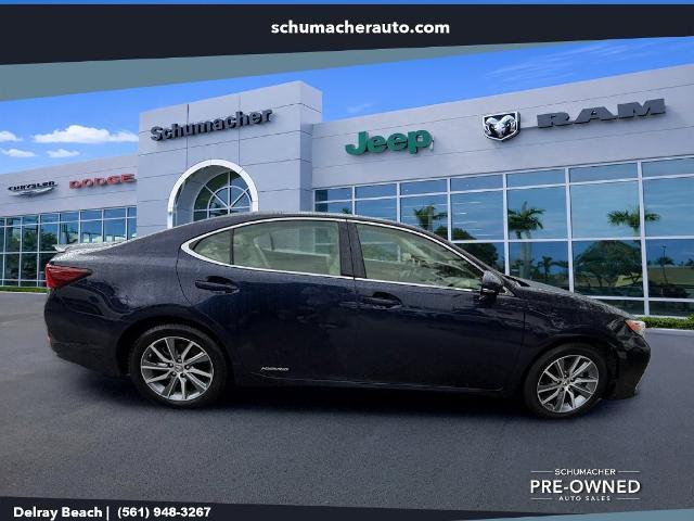 2018 Lexus ES - $22,998