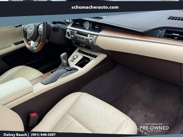 2018 Lexus ES - $22,998