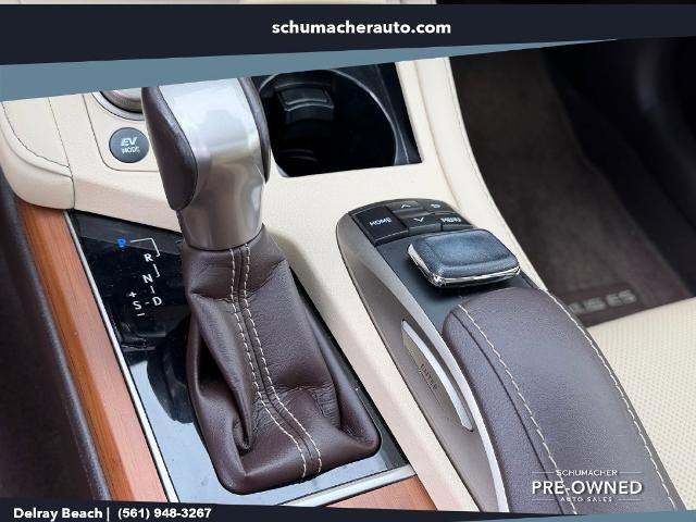 2018 Lexus ES - $22,998