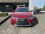 2016 ES 300h Thumbnail 2