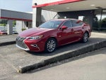 2016 ES 300h Thumbnail 4