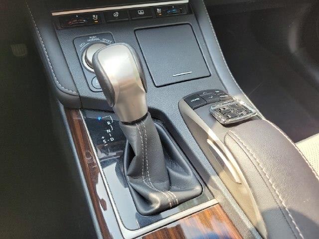 2017 Lexus ES - $22,988