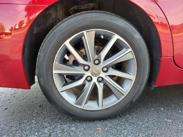 2017 Lexus ES - $22,988