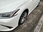 2019 ES 350 Thumbnail 9