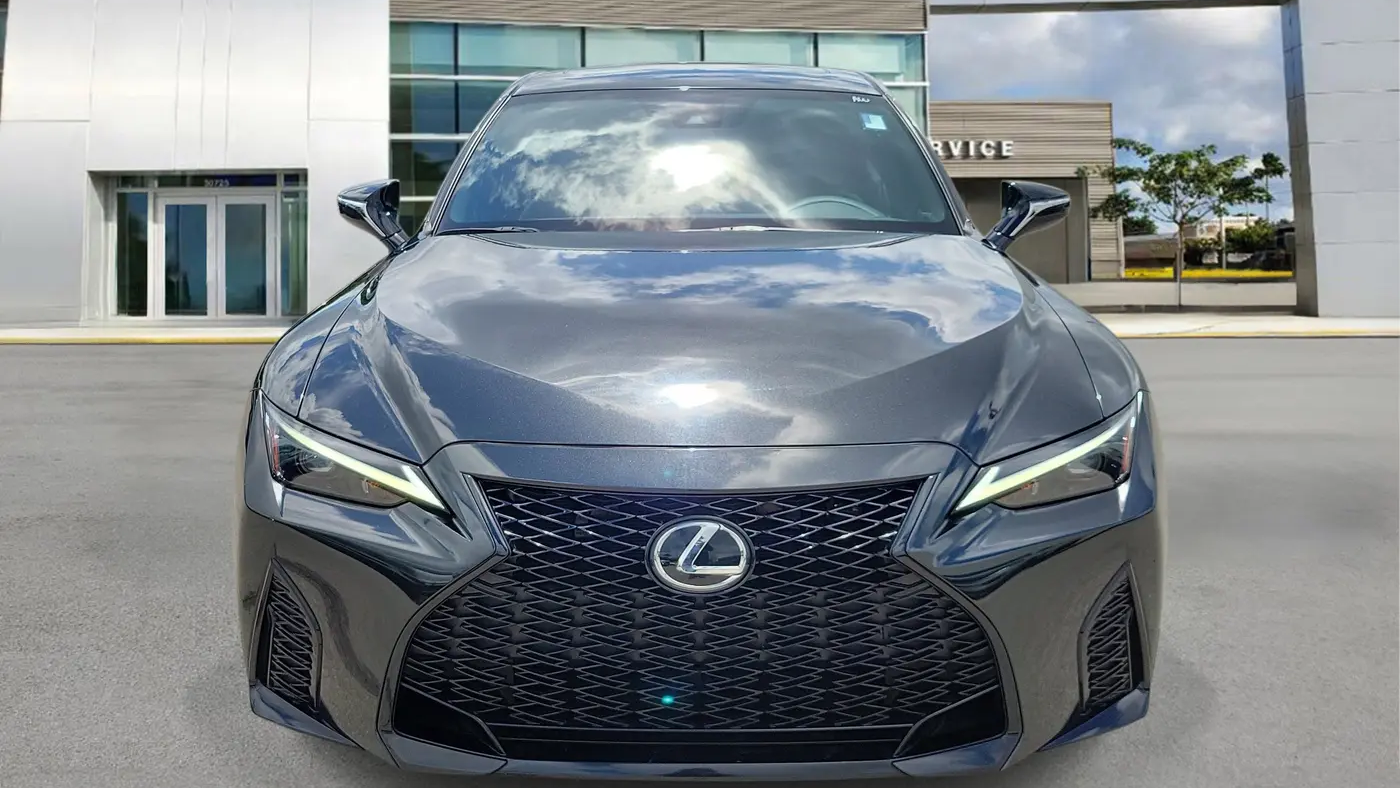 2024 Lexus IS 350 F SPORT Design