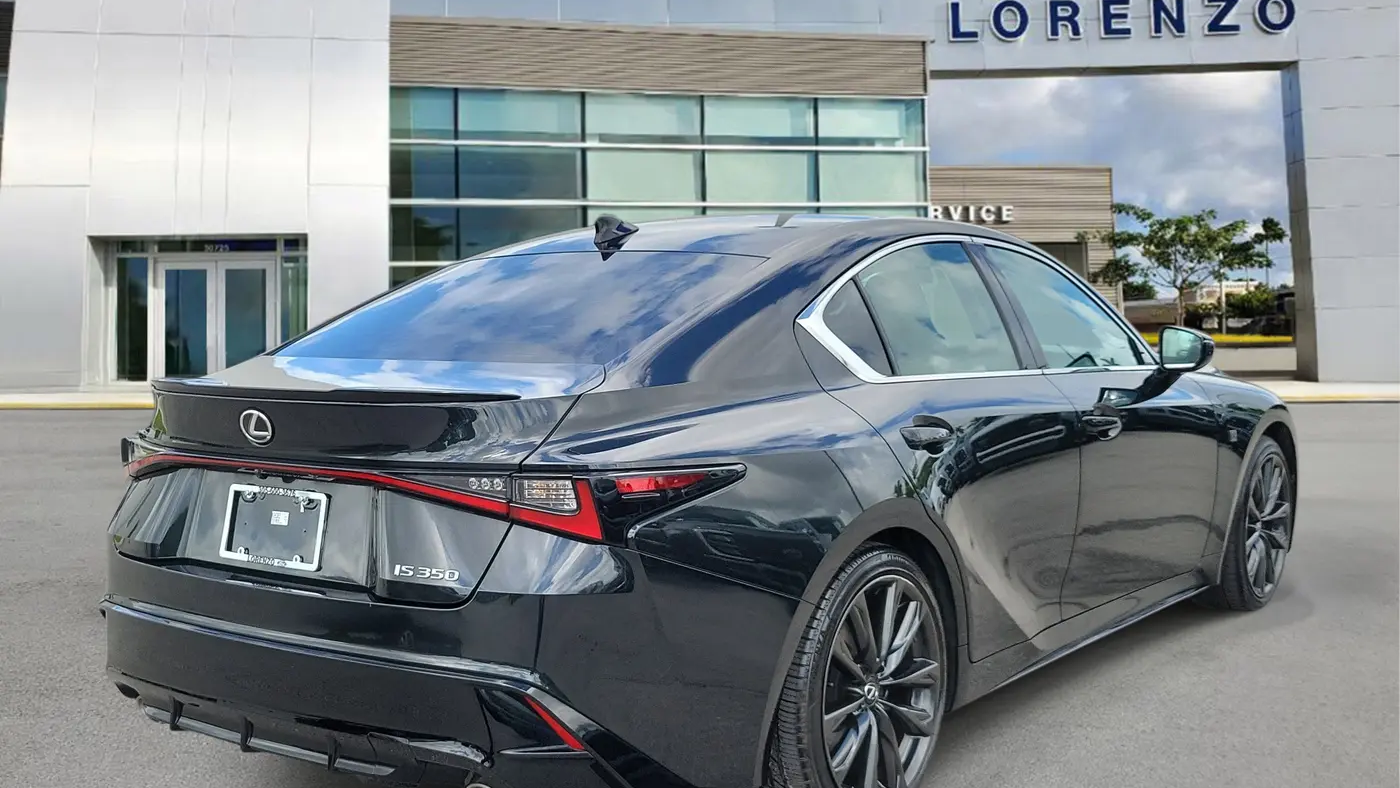 2024 Lexus IS 350 F SPORT Design