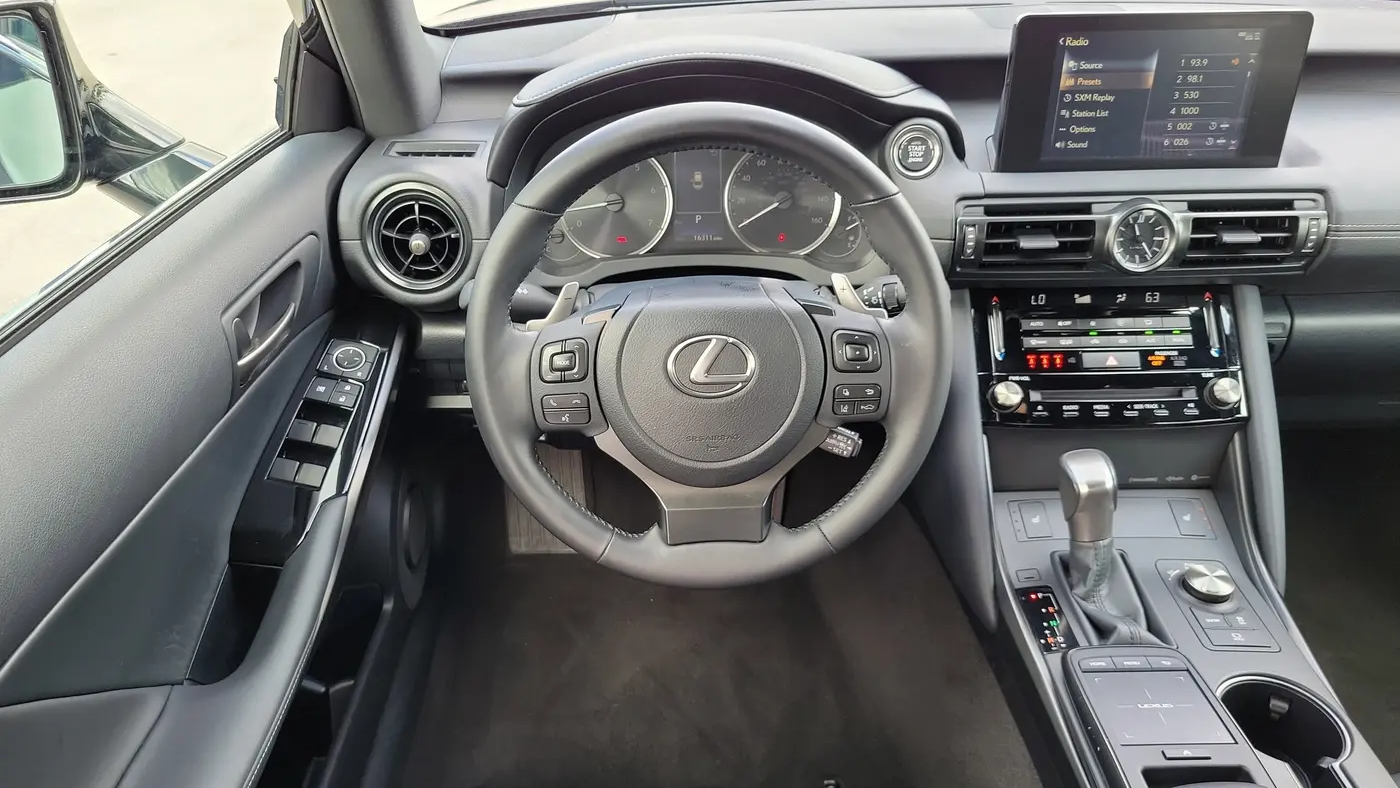 2024 Lexus IS 350 F SPORT Design