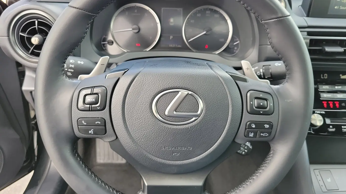2024 Lexus IS 350 F SPORT Design
