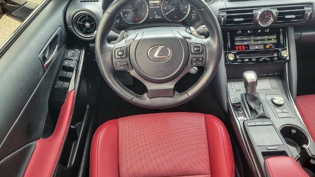 2025 Lexus IS 350 F SPORT Design