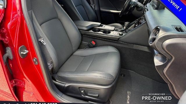 2024 Lexus IS 350 F SPORT Design