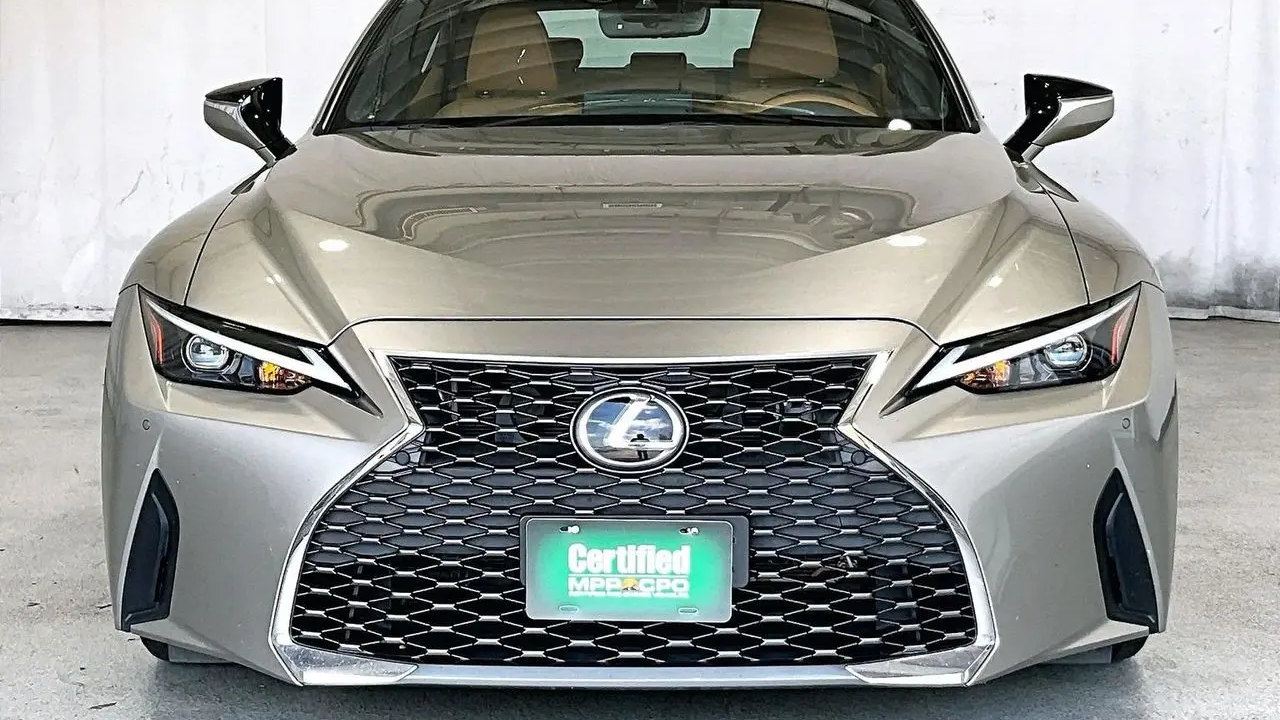 2023 Lexus IS 300 Base