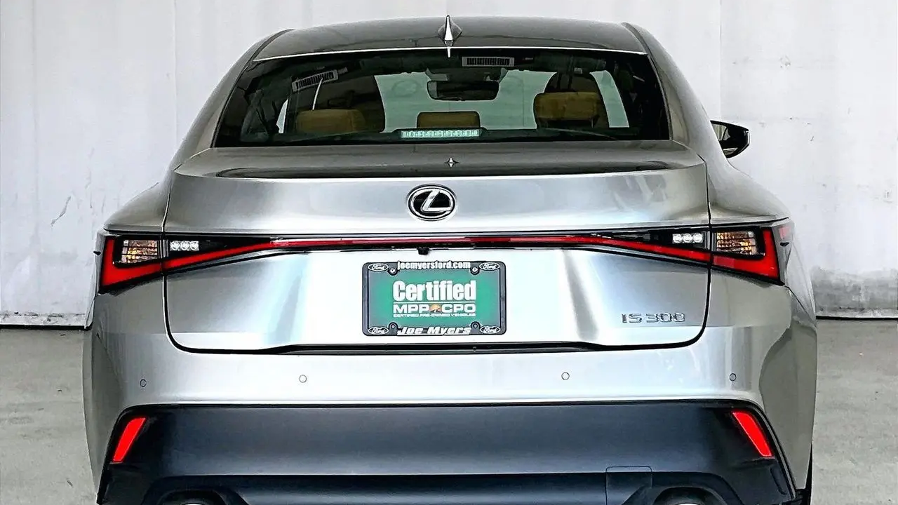 2023 Lexus IS 300 Base