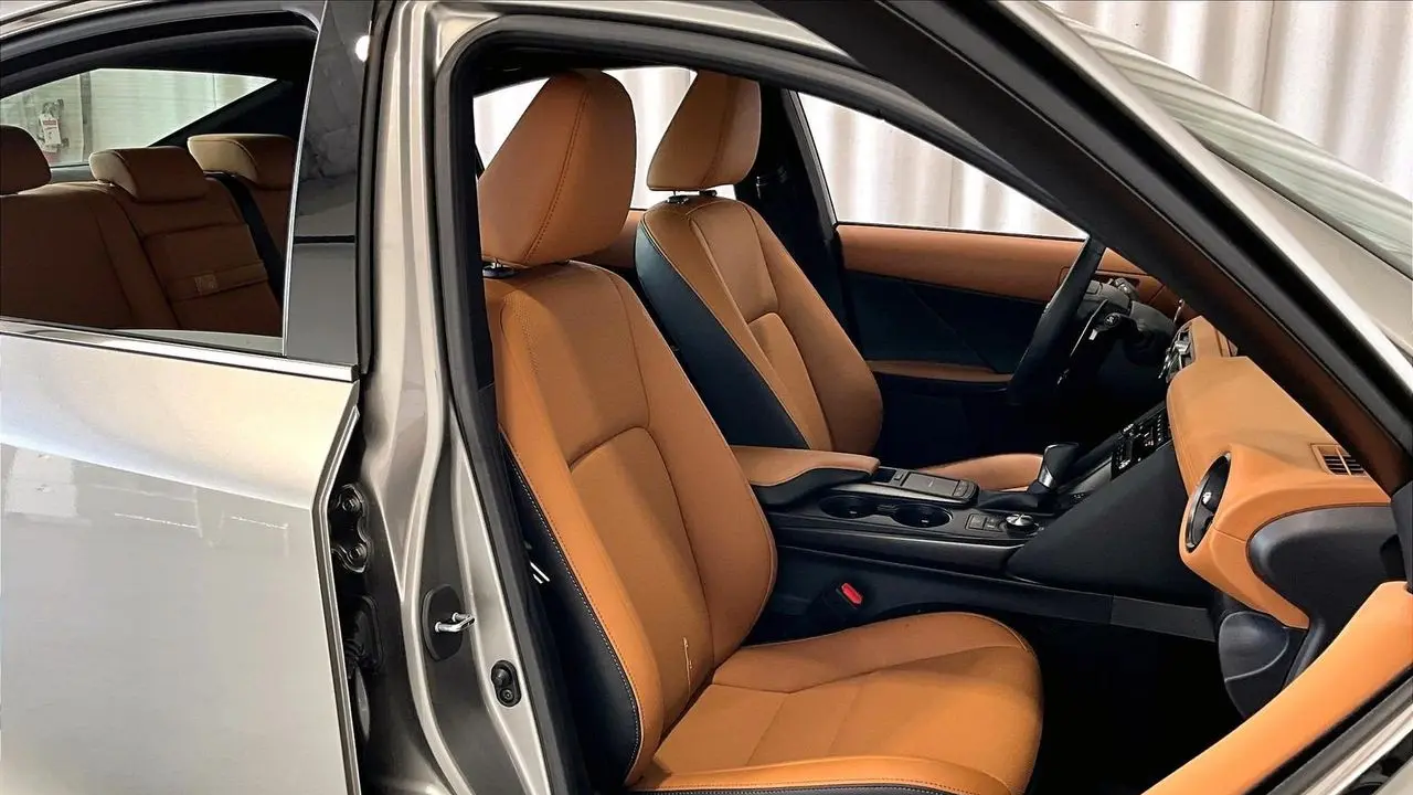 2023 Lexus IS 300 Base
