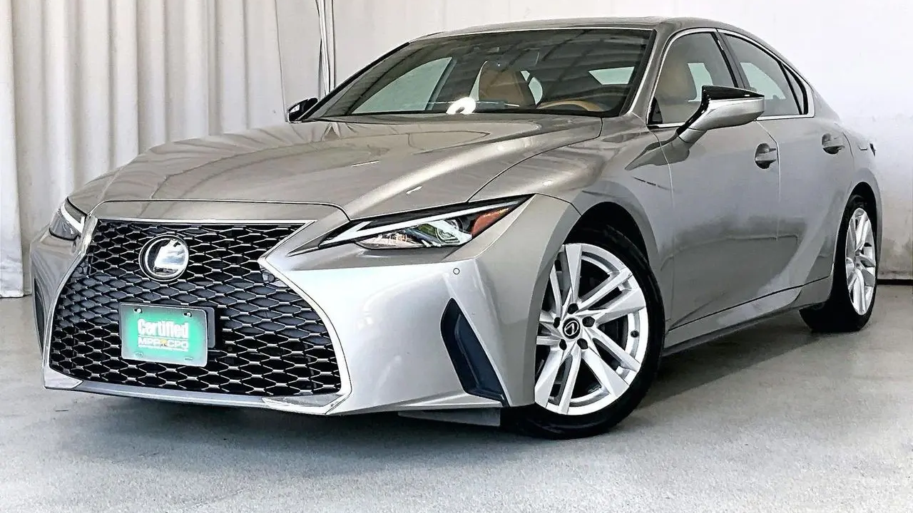 2023 Lexus IS 300 Base