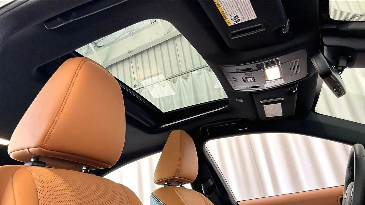 2023 Lexus IS 300 Base
