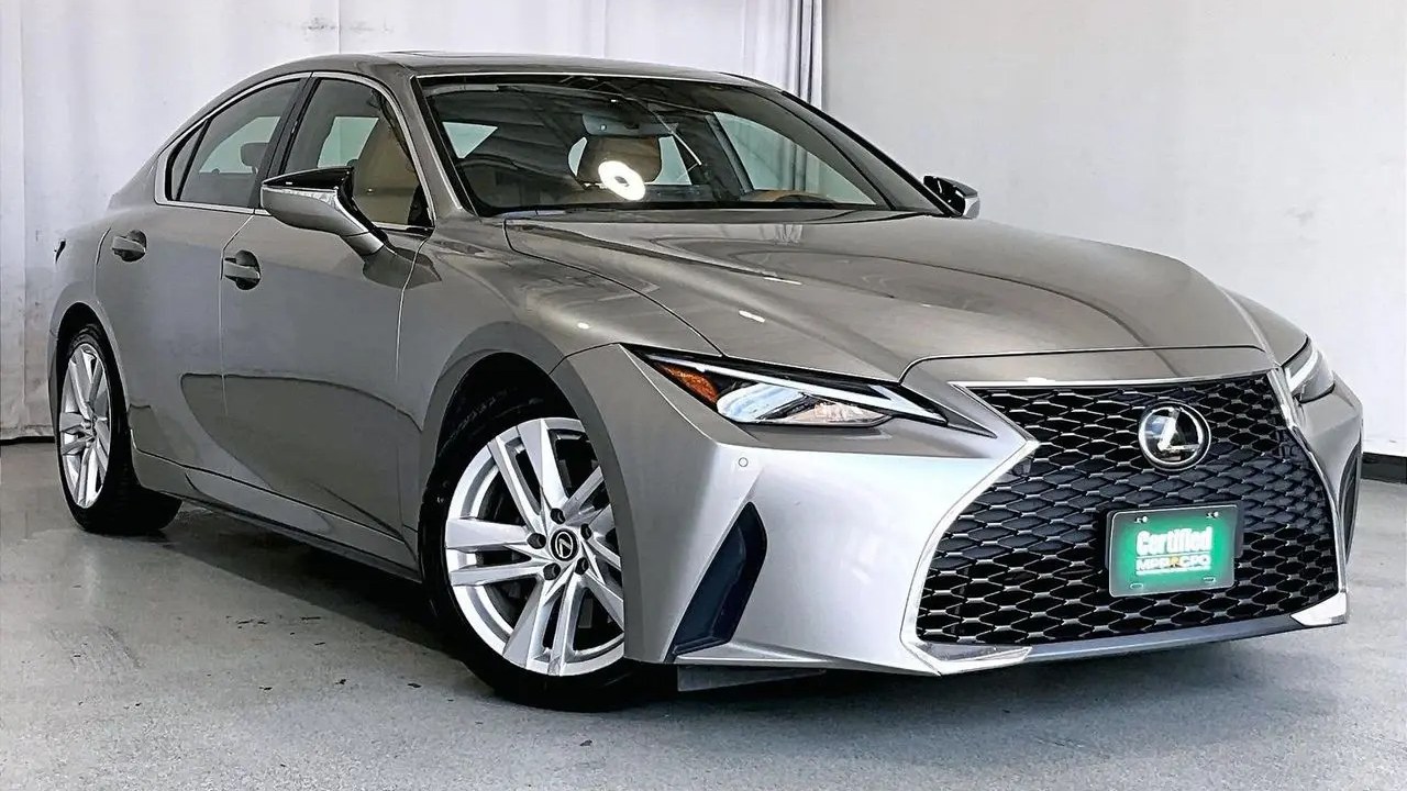 2023 Lexus IS 300 Base