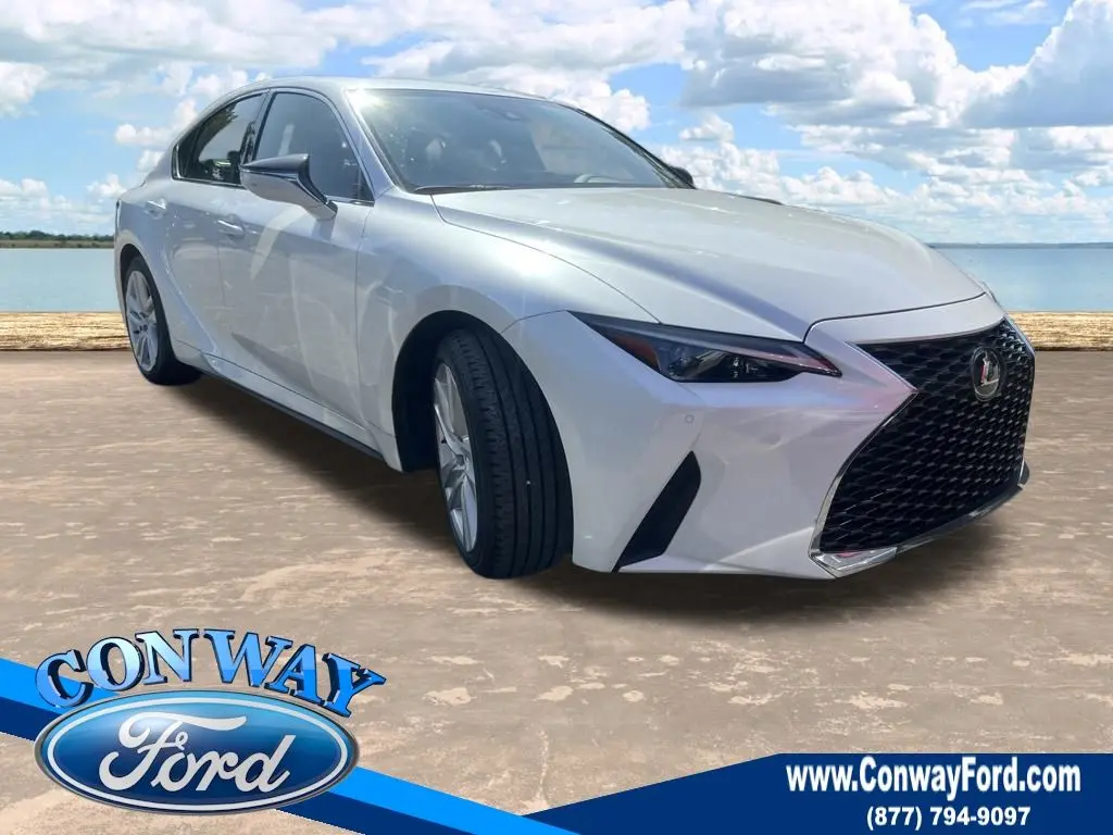 2023 Lexus IS