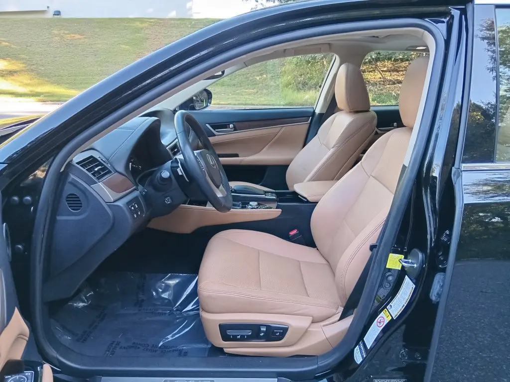 2014 Lexus GS - $14,787