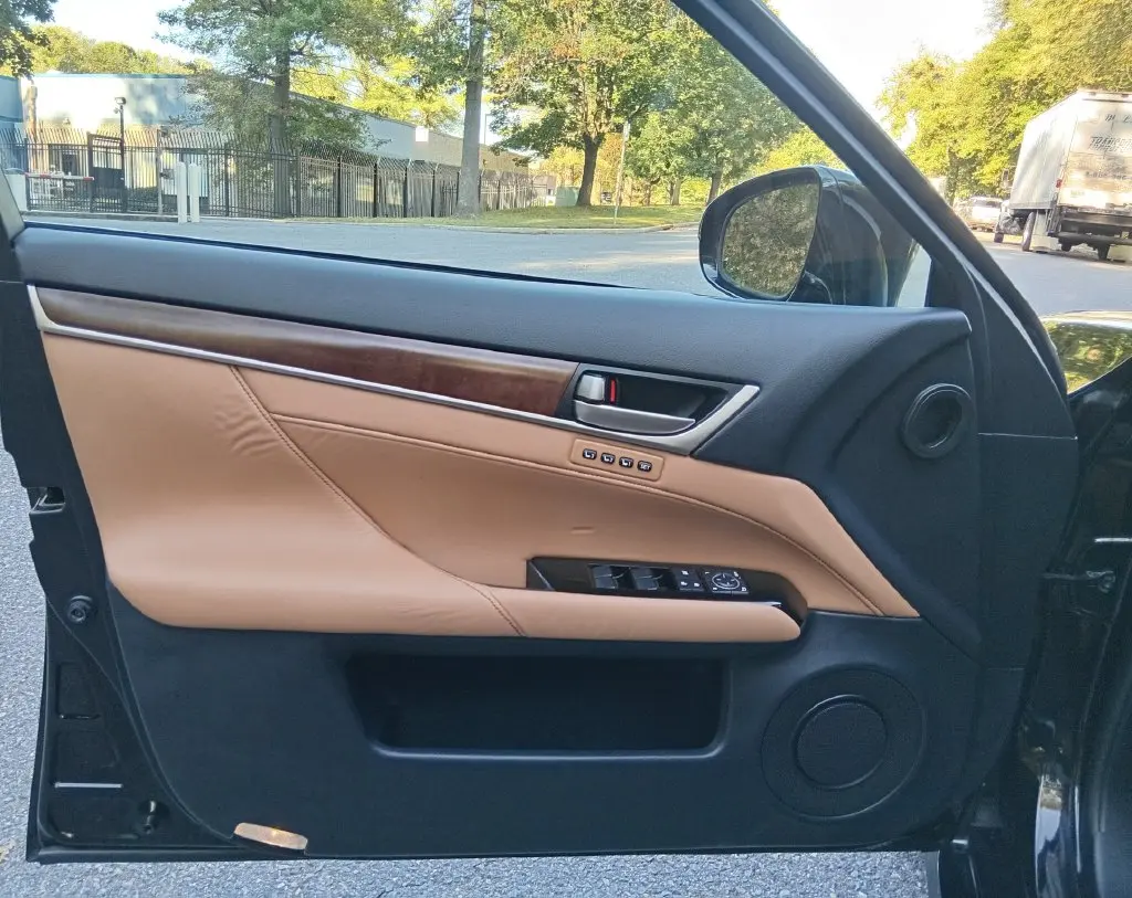 2014 Lexus GS - $14,787
