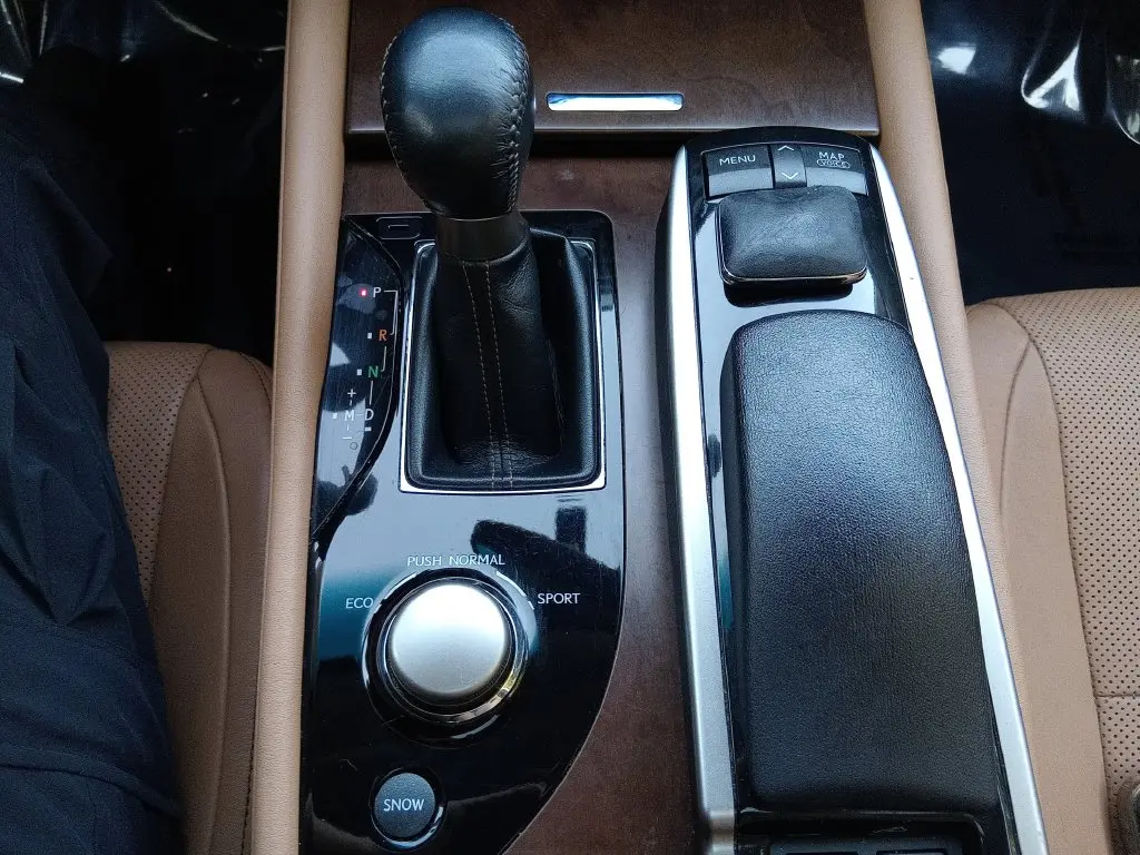 2014 Lexus GS - $14,787