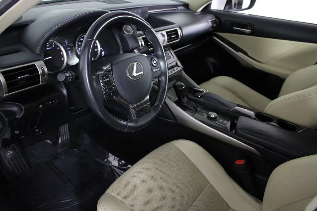 2015 Lexus IS - $15,127