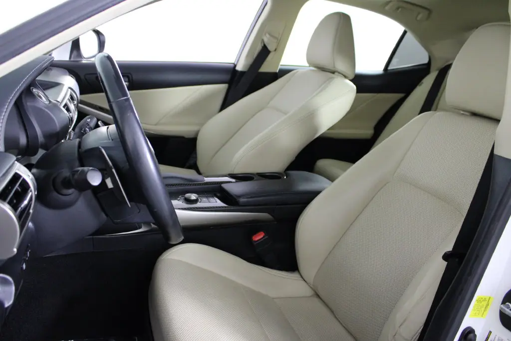 2015 Lexus IS - $15,127