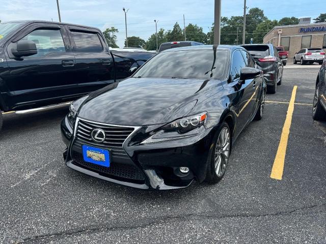 2015 Lexus IS - $15,990