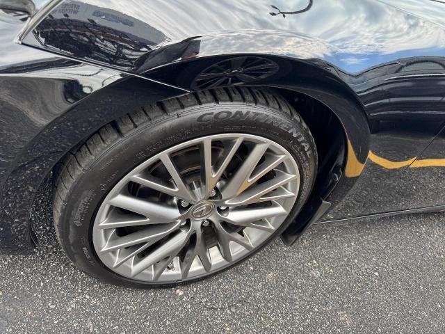 2015 Lexus IS - $15,990