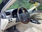2015 LS 460 Thumbnail 5