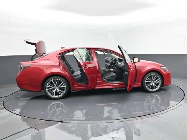 2018 Lexus GS - $24,923