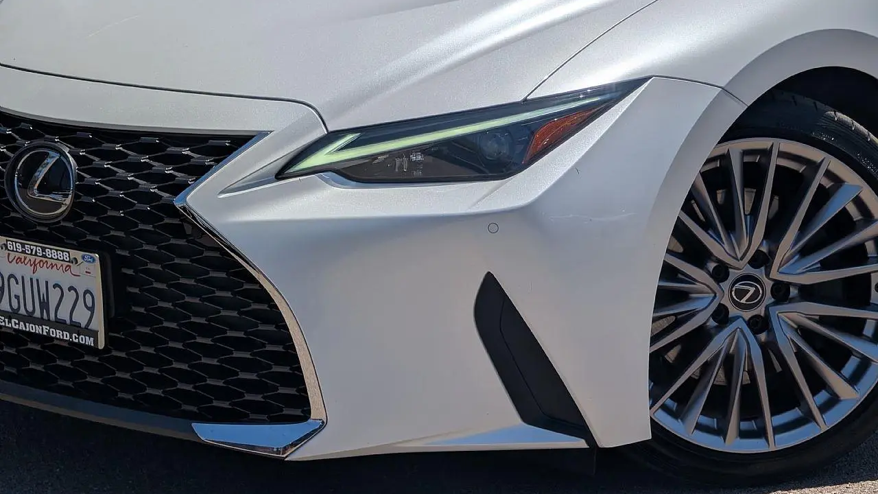 2023 Lexus IS 300 Base