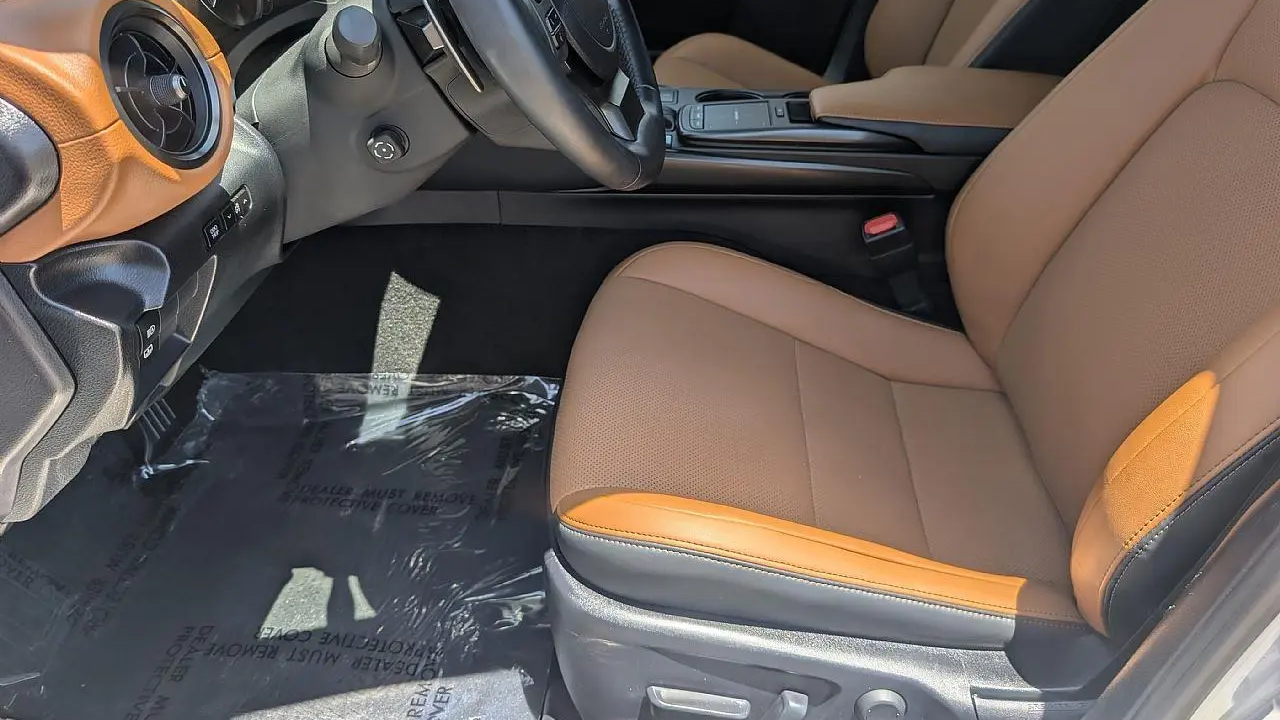 2023 Lexus IS 300 Base